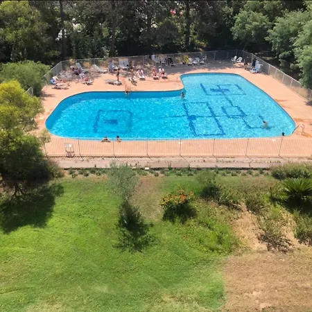 Apartamento Avec Toit Terrasse Equipe Au Centre Tropez Vue Saint-Tropez