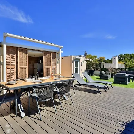Avec Toit Terrasse Equipe Au Centre Tropez Vue Apartamento *