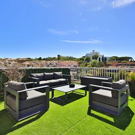 公寓 Avec Toit Terrasse Equipe Au Centre Tropez Vue 圣特罗佩