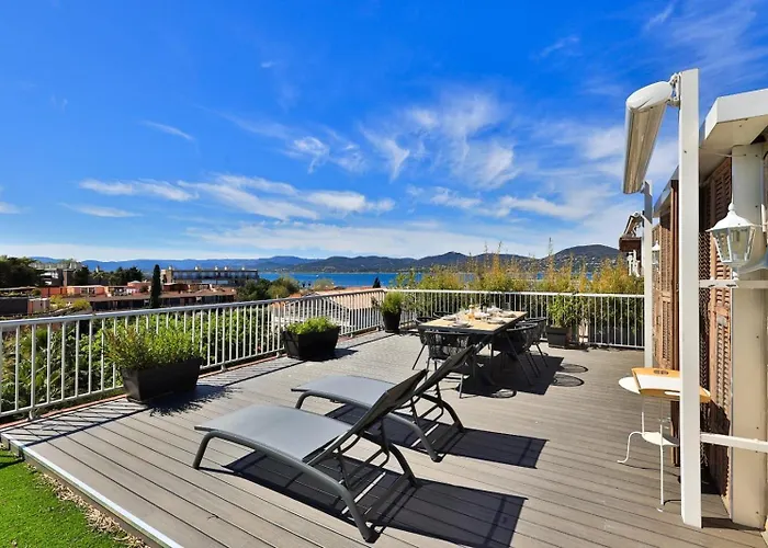 Avec Toit Terrasse Equipe Au Centre Tropez Vue Apartmán Saint Tropez